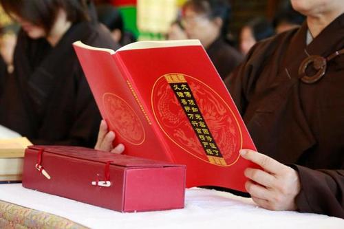 ���Ͼ� ����